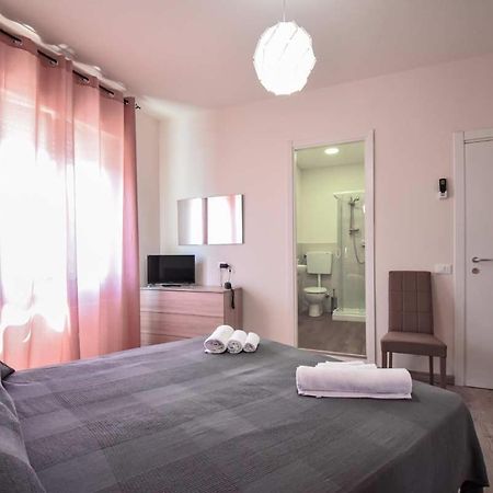 Hotel La Pineta การ์รารา ภายนอก รูปภาพ