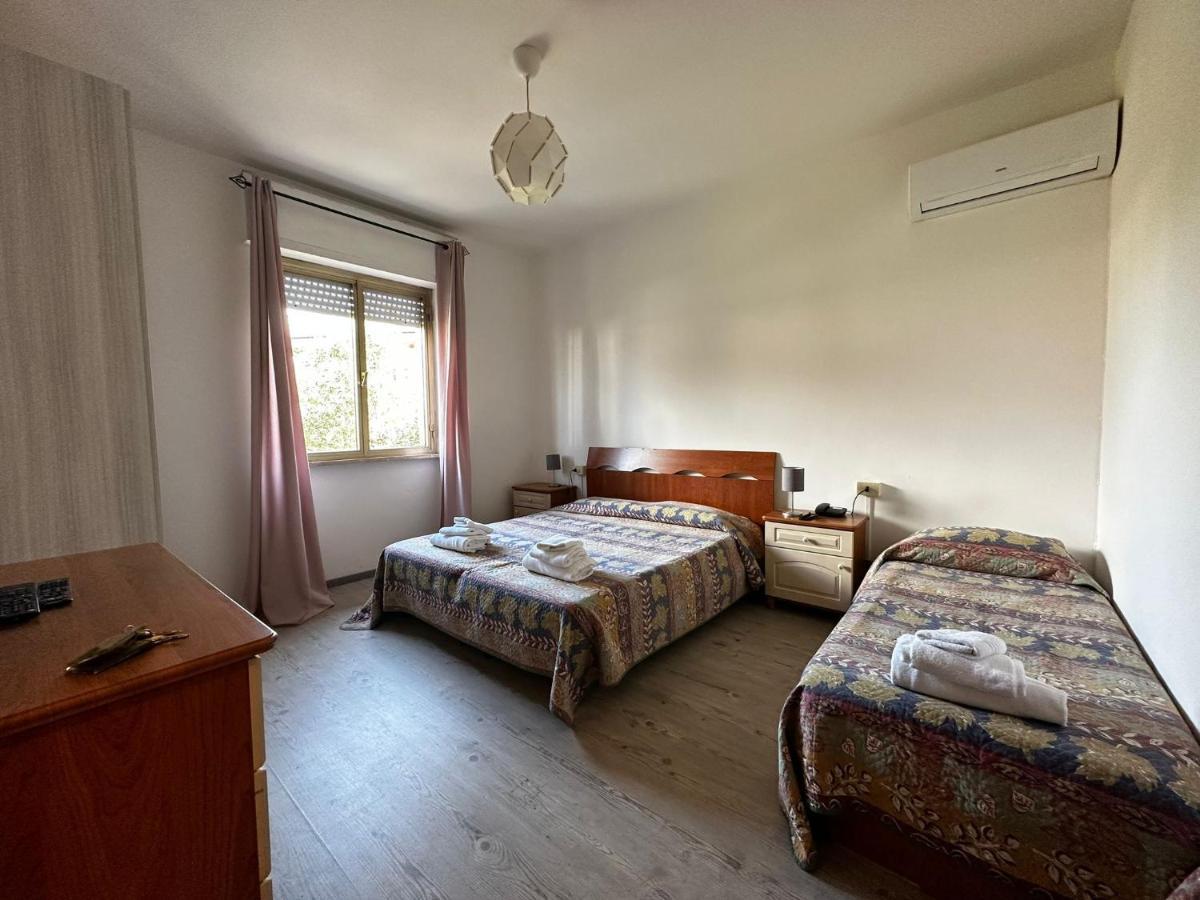 Hotel La Pineta การ์รารา ภายนอก รูปภาพ